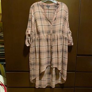 Torrid sheer plaid tunic hi/low hem cuffed sleeves